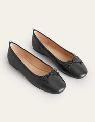 Boden Kitty Flexi Sole Ballet Flats - Black Leather