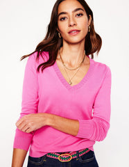 Boden Emilia Cotton V Neck Sweater - Tickled Pink