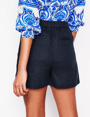 Boden Dulwich Linen Shorts - Navy