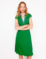 Boden Chloe Embroidered Short Dress - Rich Emerald