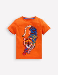 Boden Chain Stitch T-shirt - Hot Coral tiger