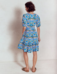 Boden Piper Short Jersey Dress - Kingfisher Blue, Freesia Stamp