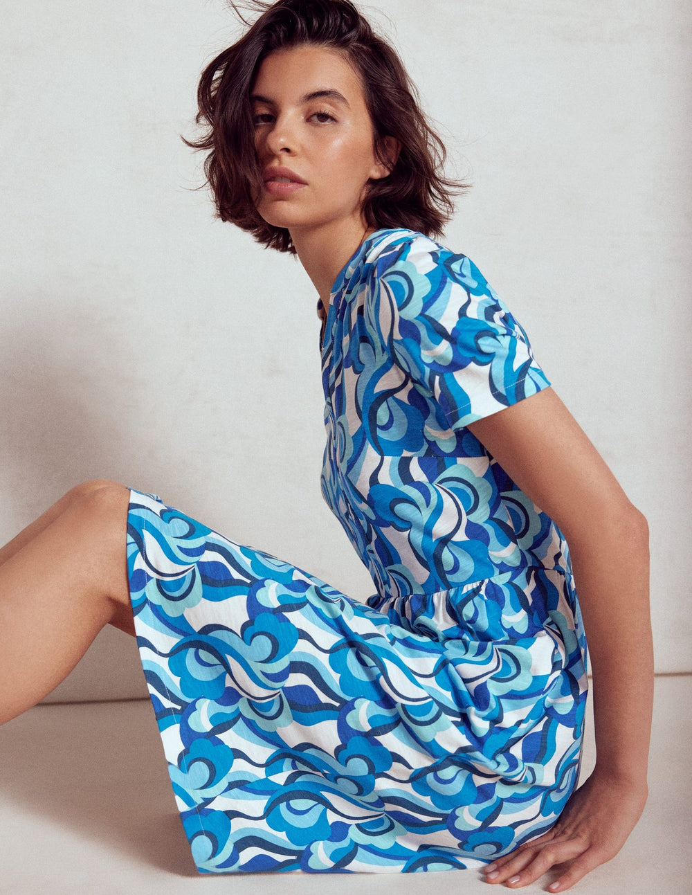Boden Naomi Short Sleeve Dress - Blue, Abstract Swirl