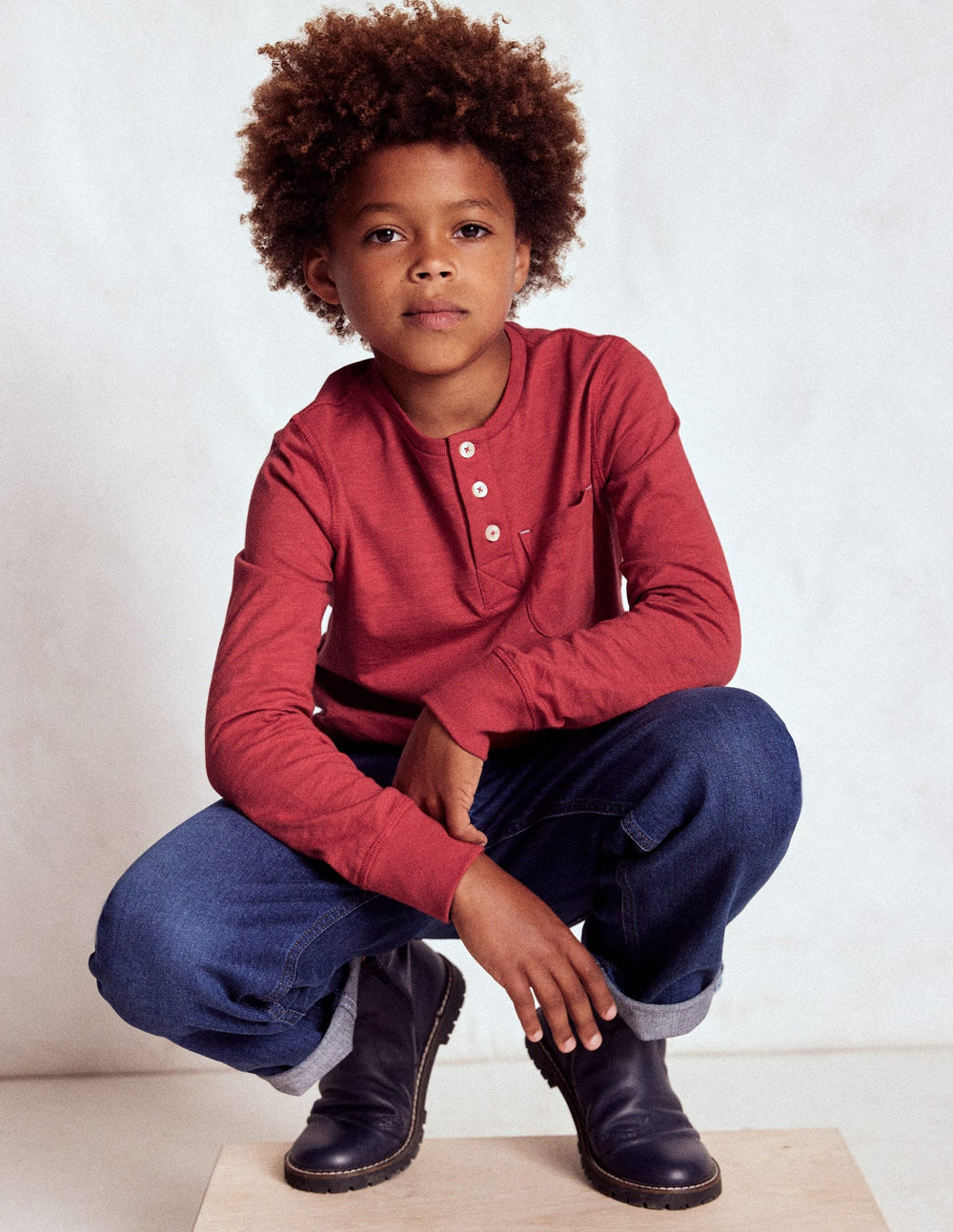Boden Everyday Henley T-shirt - Pomegranate red