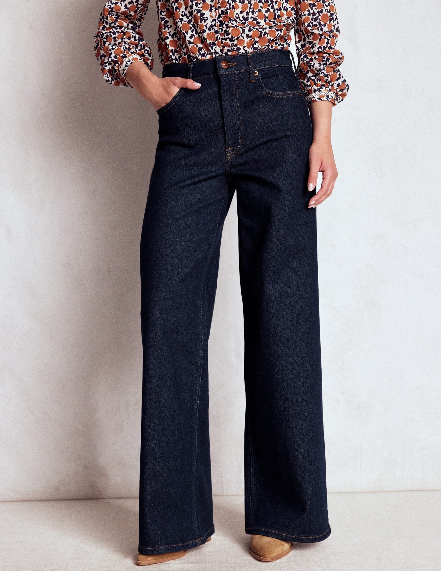 Boden High Rise Wide Leg Jeans - Indigo Rinse