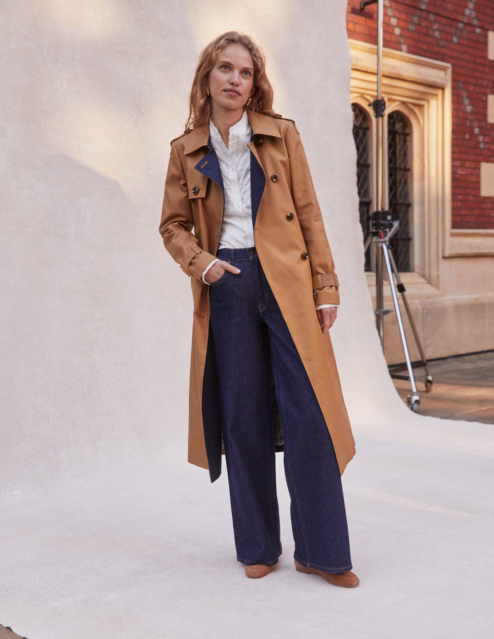 Boden High Rise Wide Leg Jeans - Indigo Rinse