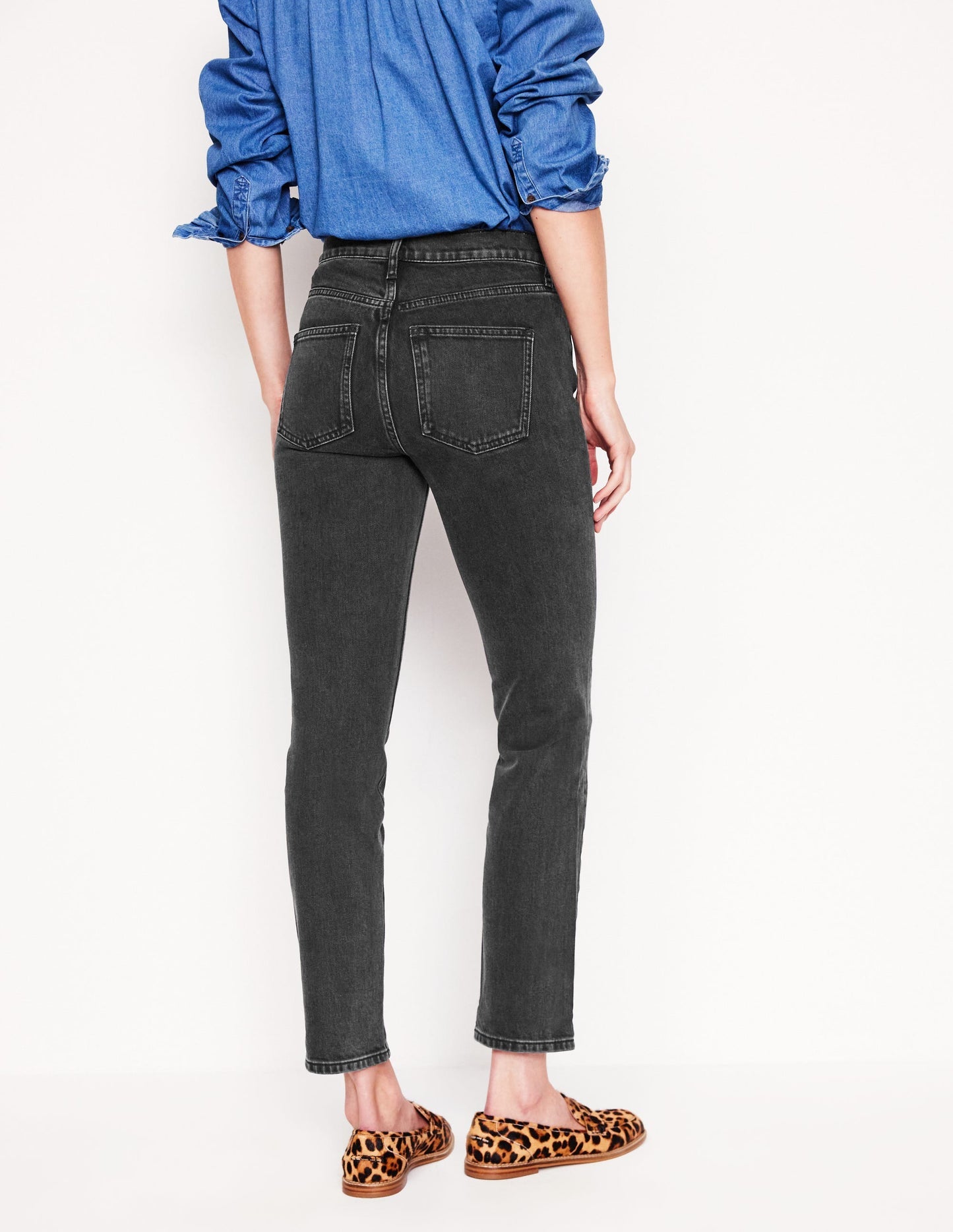 Boden Girlfriend Jeans - Washed Black