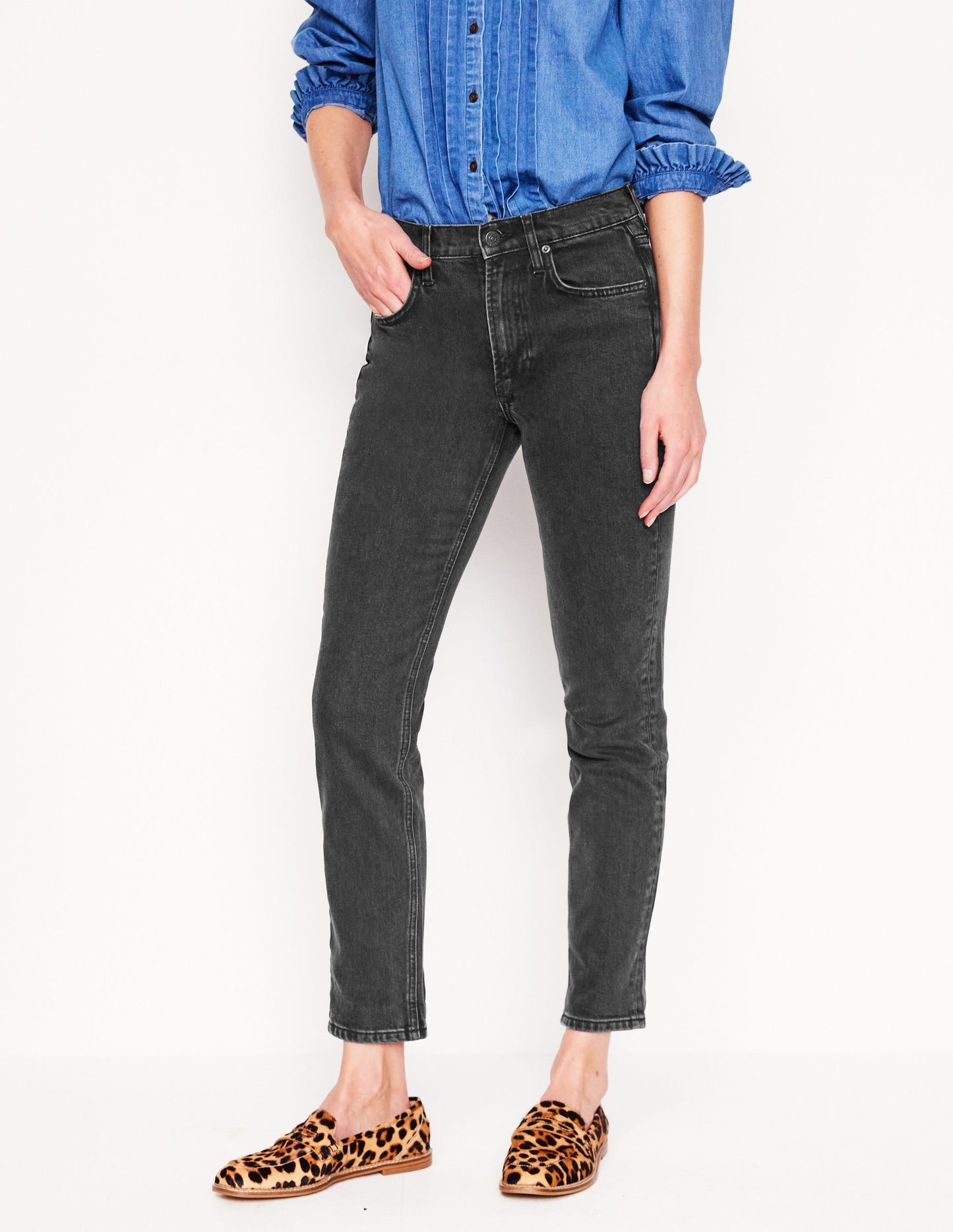 Boden Girlfriend Jeans - Washed Black