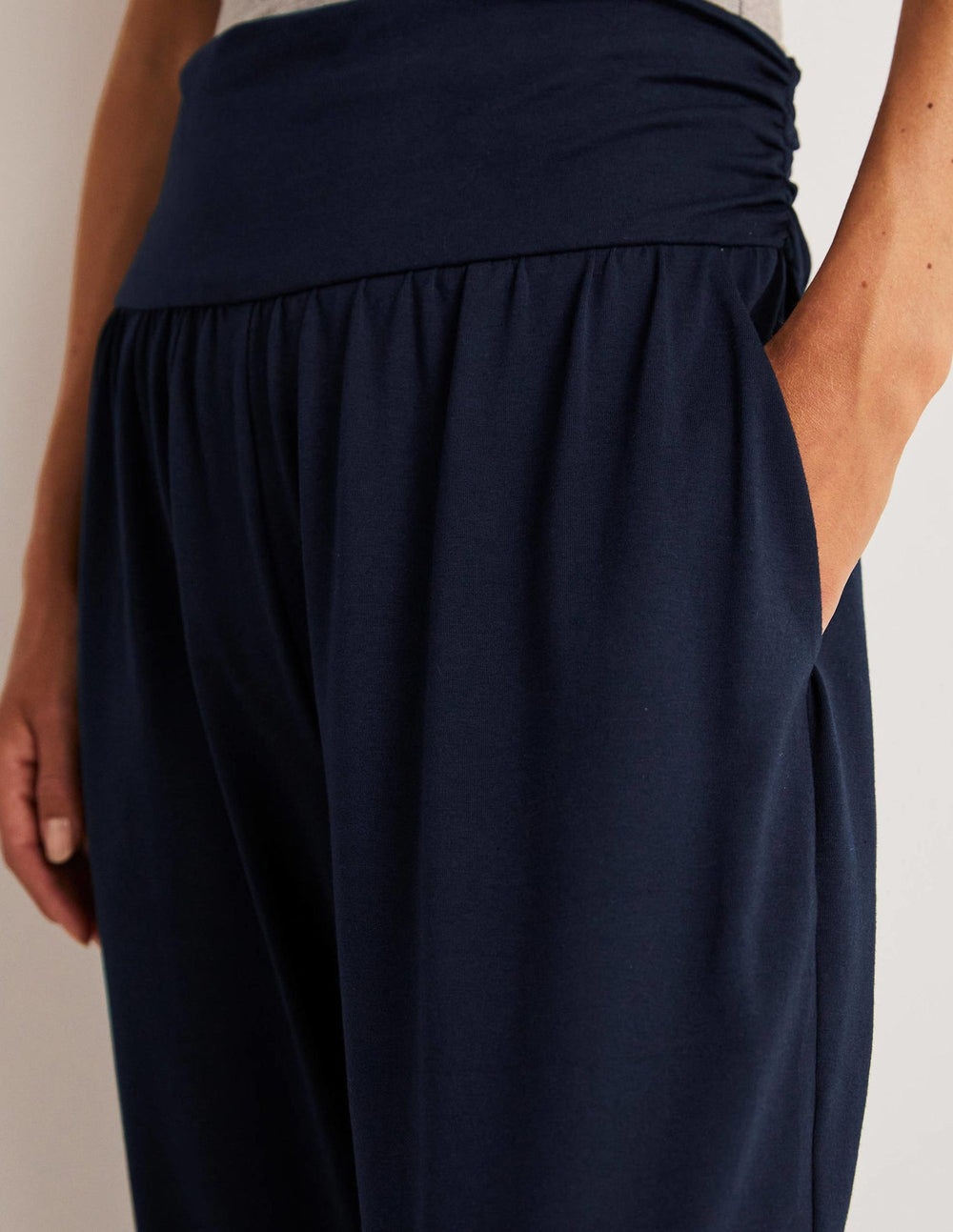 Boden Hareem Jersey Sweatpants - Navy