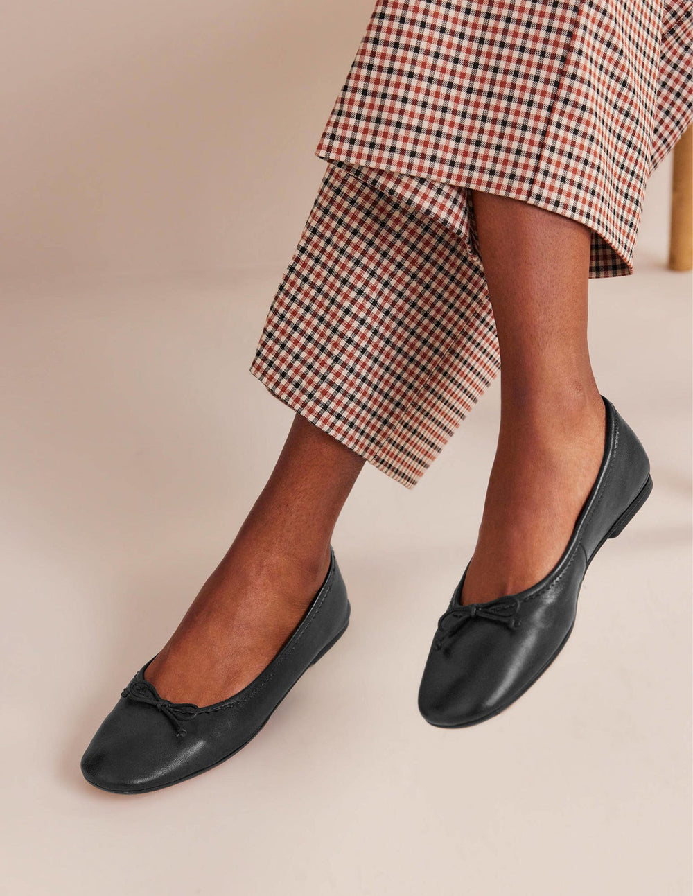 Boden Kitty Flexi Sole Ballet Flats - Black Leather