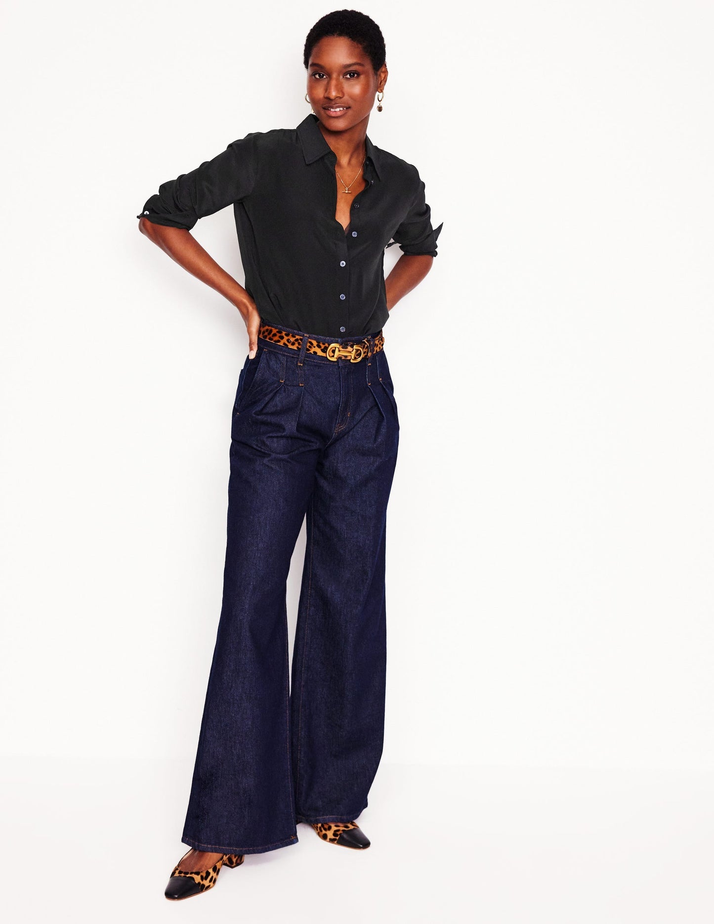 Boden Sienna Silk Shirt - Black