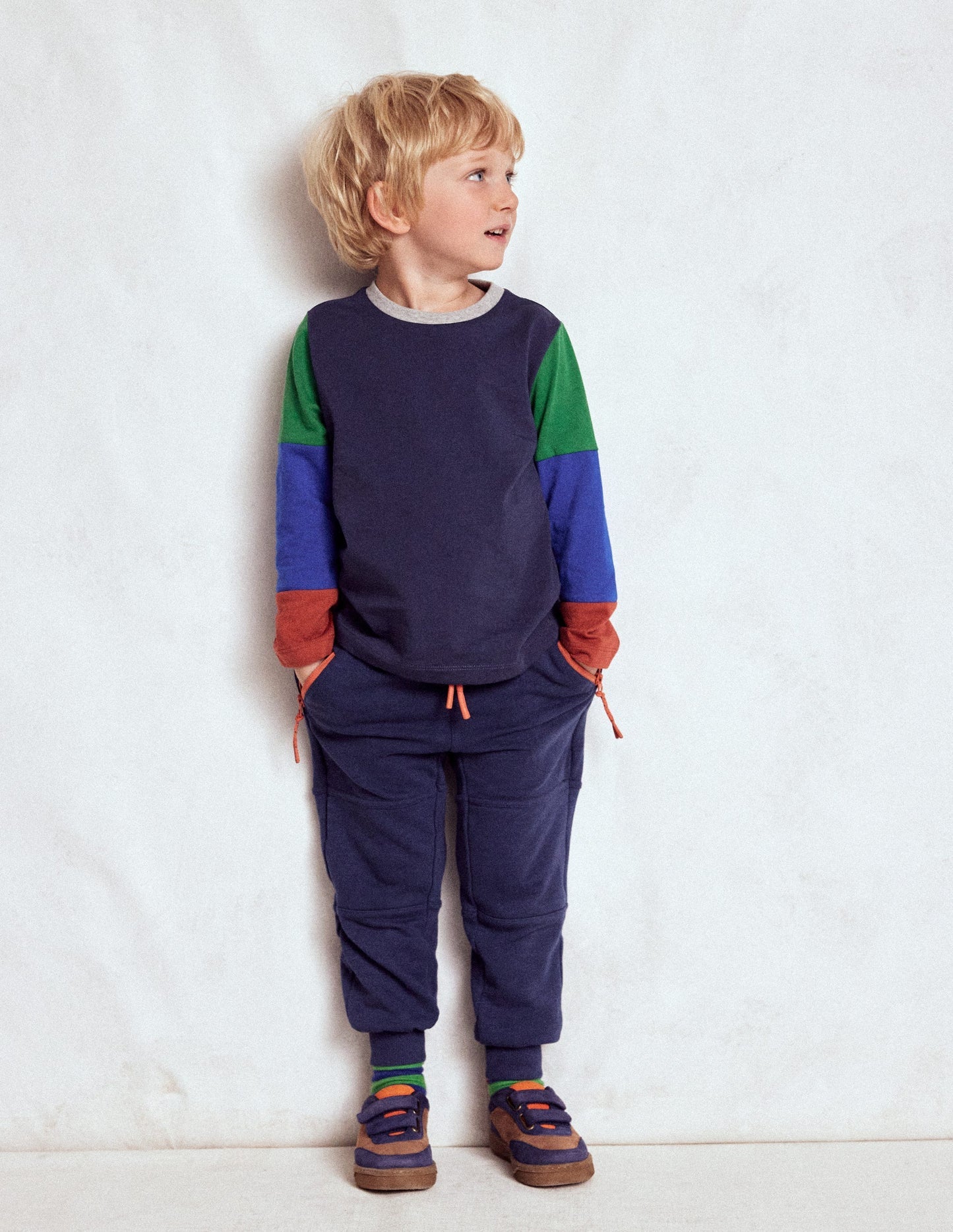 Boden Warrior Knee Joggers - College Navy
