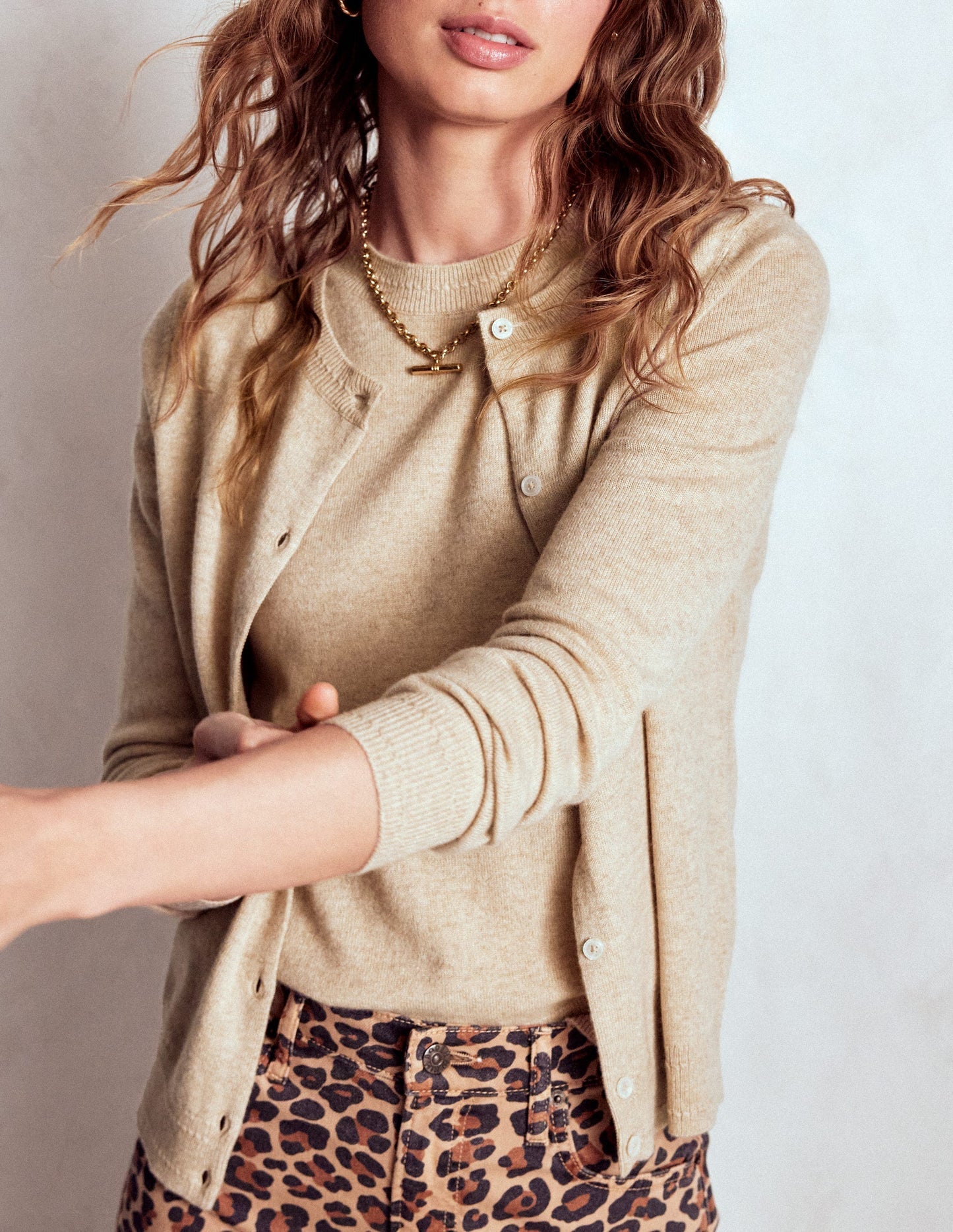 Boden Eva Cashmere Crew Cardigan - Chinchilla Melange