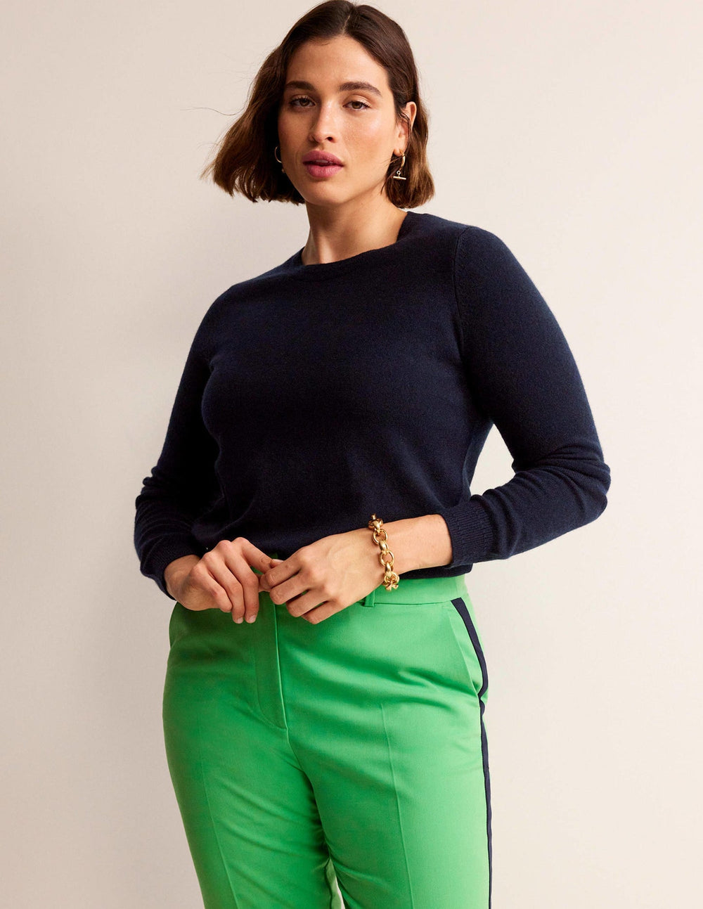 Boden Eva Cashmere V - Neck Sweater - Navy