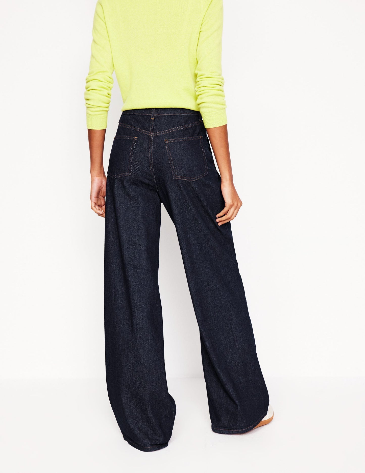 Boden Mid Rise Fluid Denim Pants - Indigo Rinse