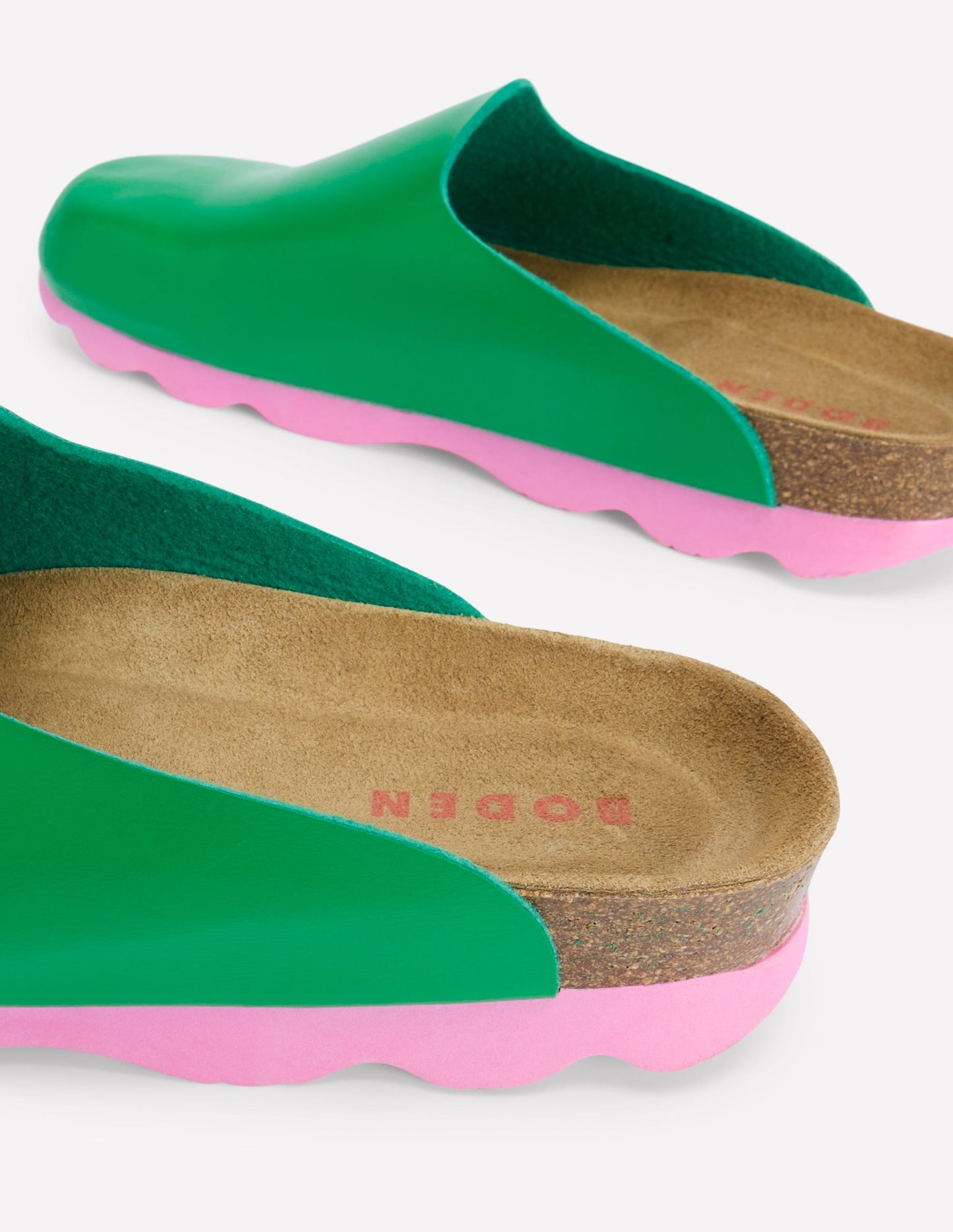 Boden Lyla Colour Block Clogs - Rich Emerald
