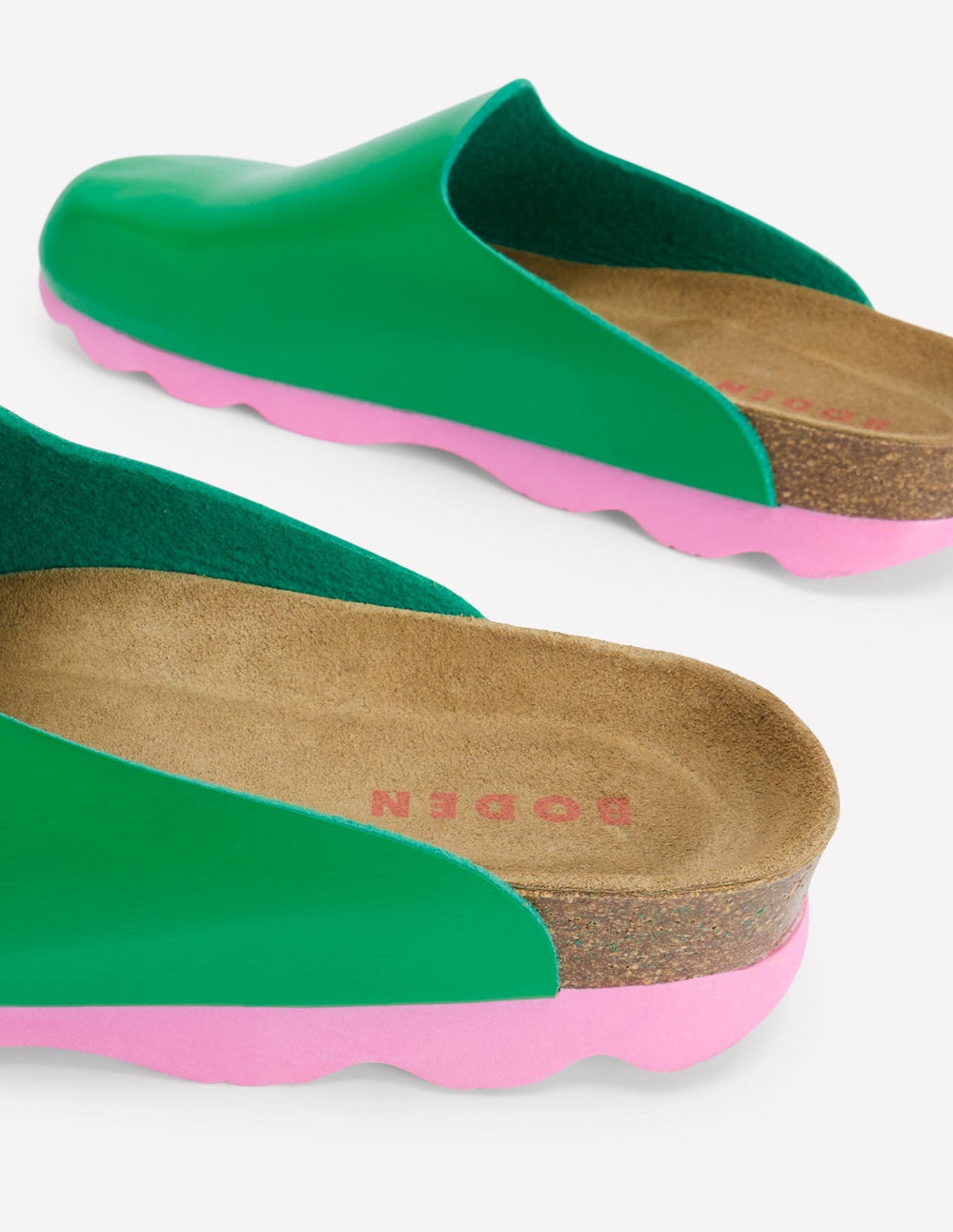 Boden Lyla Colour Block Clogs - Rich Emerald