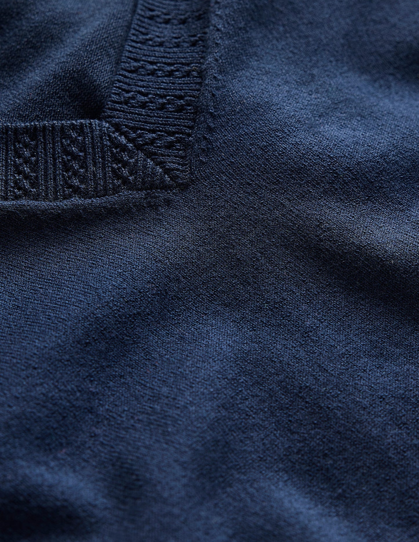 Boden Emilia Cotton V Neck Sweater - Navy