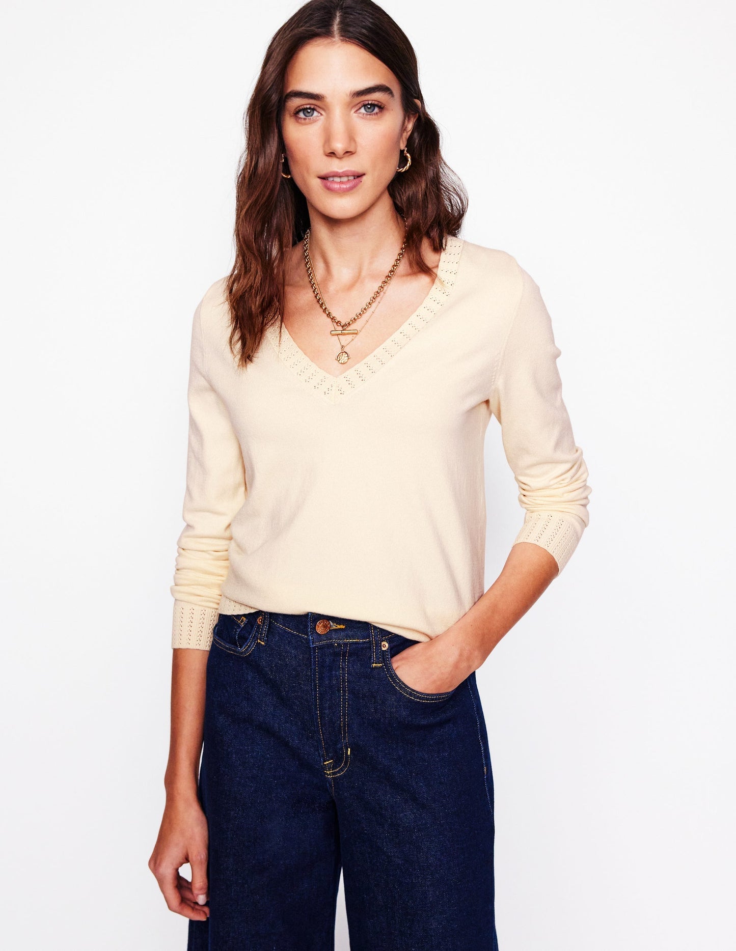 Boden Emilia Cotton V Neck Sweater - Warm Ivory