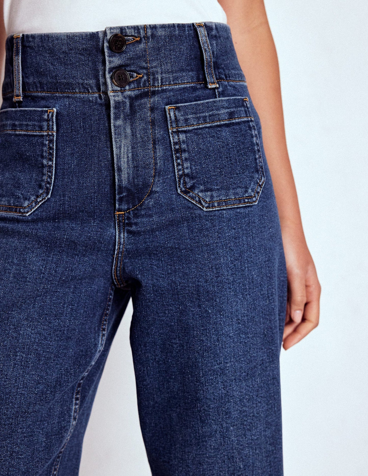 Boden Patch Pocket Cropped Pants - Mid Vintage