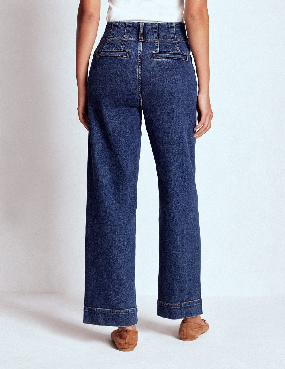Boden Patch Pocket Cropped Pants - Mid Vintage