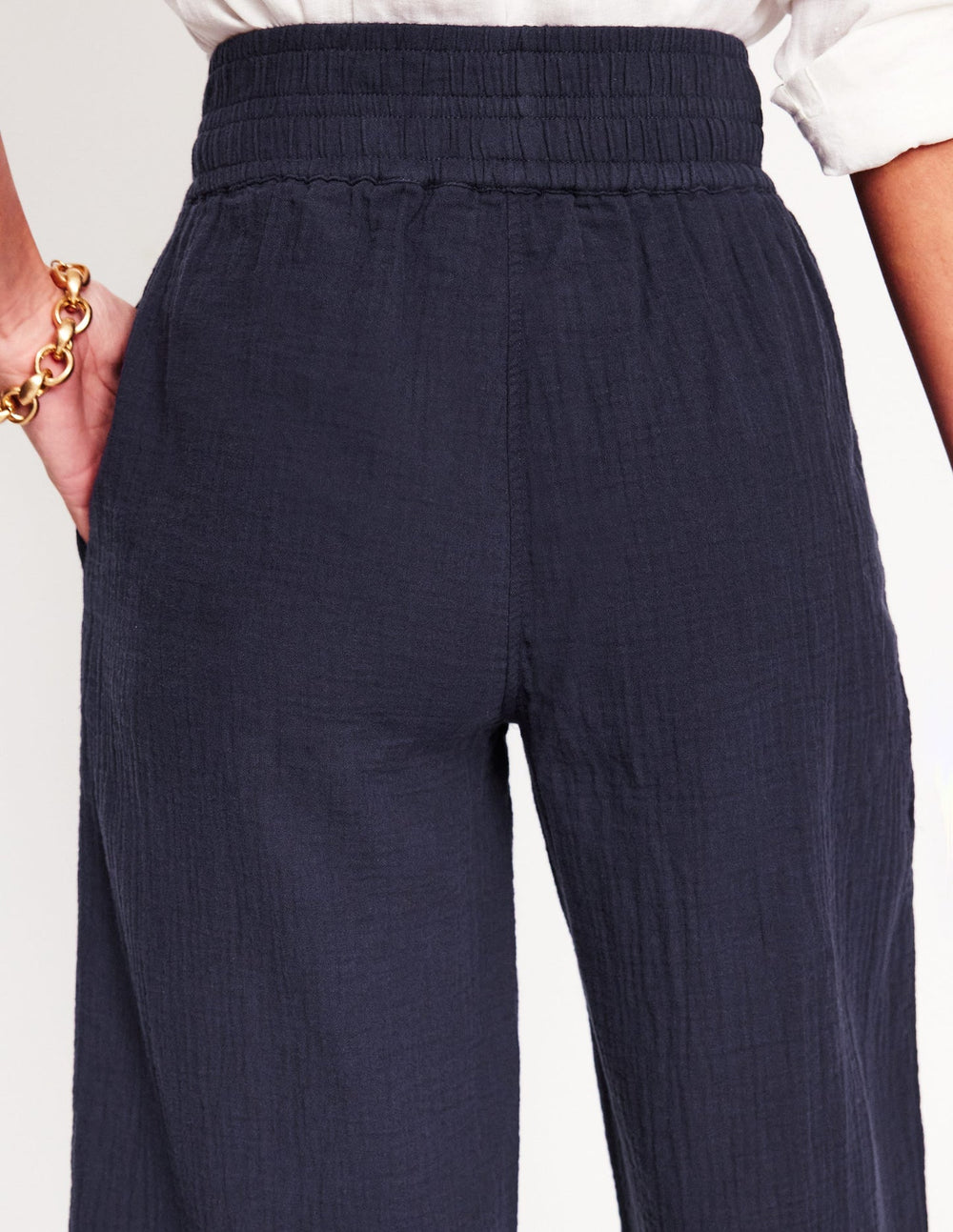 Boden Cropped Double Cloth Pants - Navy