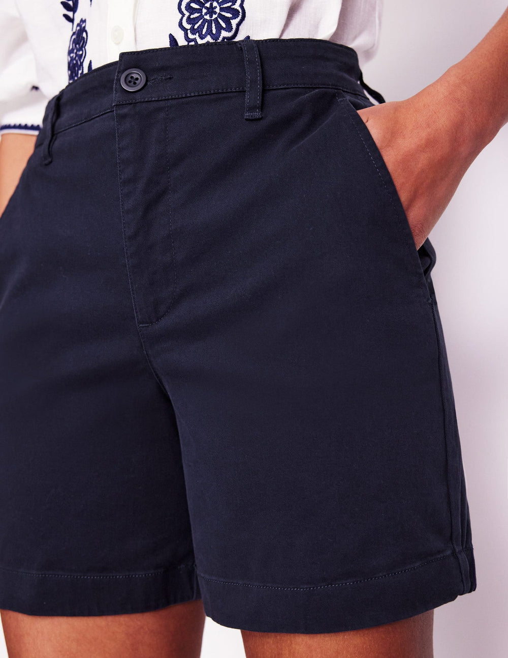 Boden Barnsbury Chino Shorts - Navy