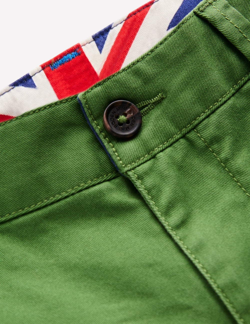 Boden Classic Chino Shorts - Brocolli Green