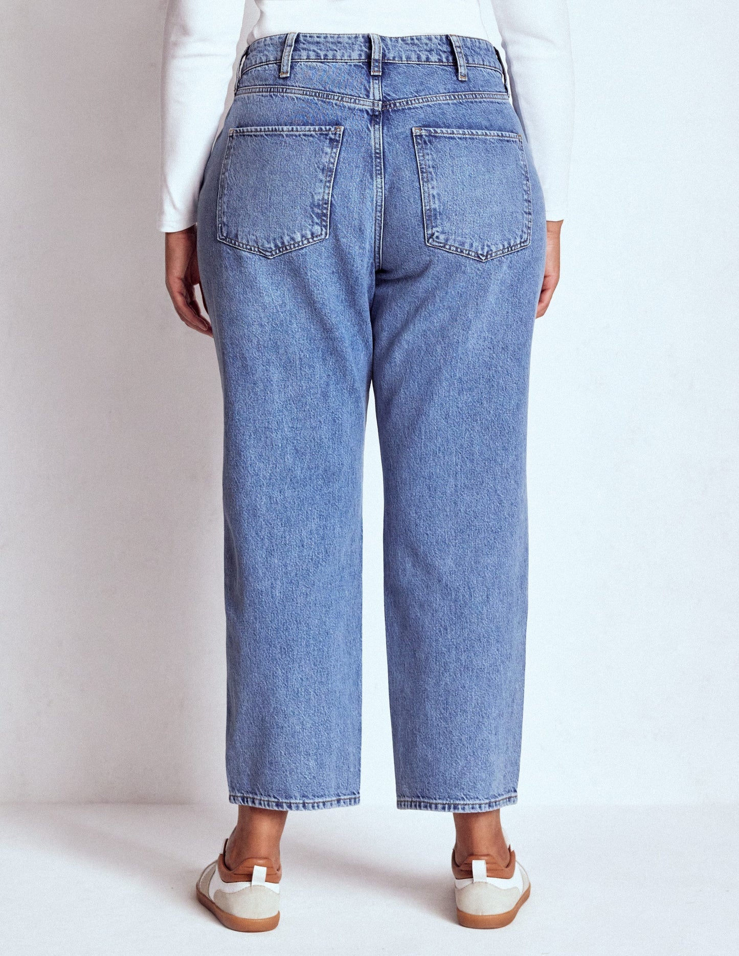 Boden High Rise Rigid Straight Jeans - Light Vintage