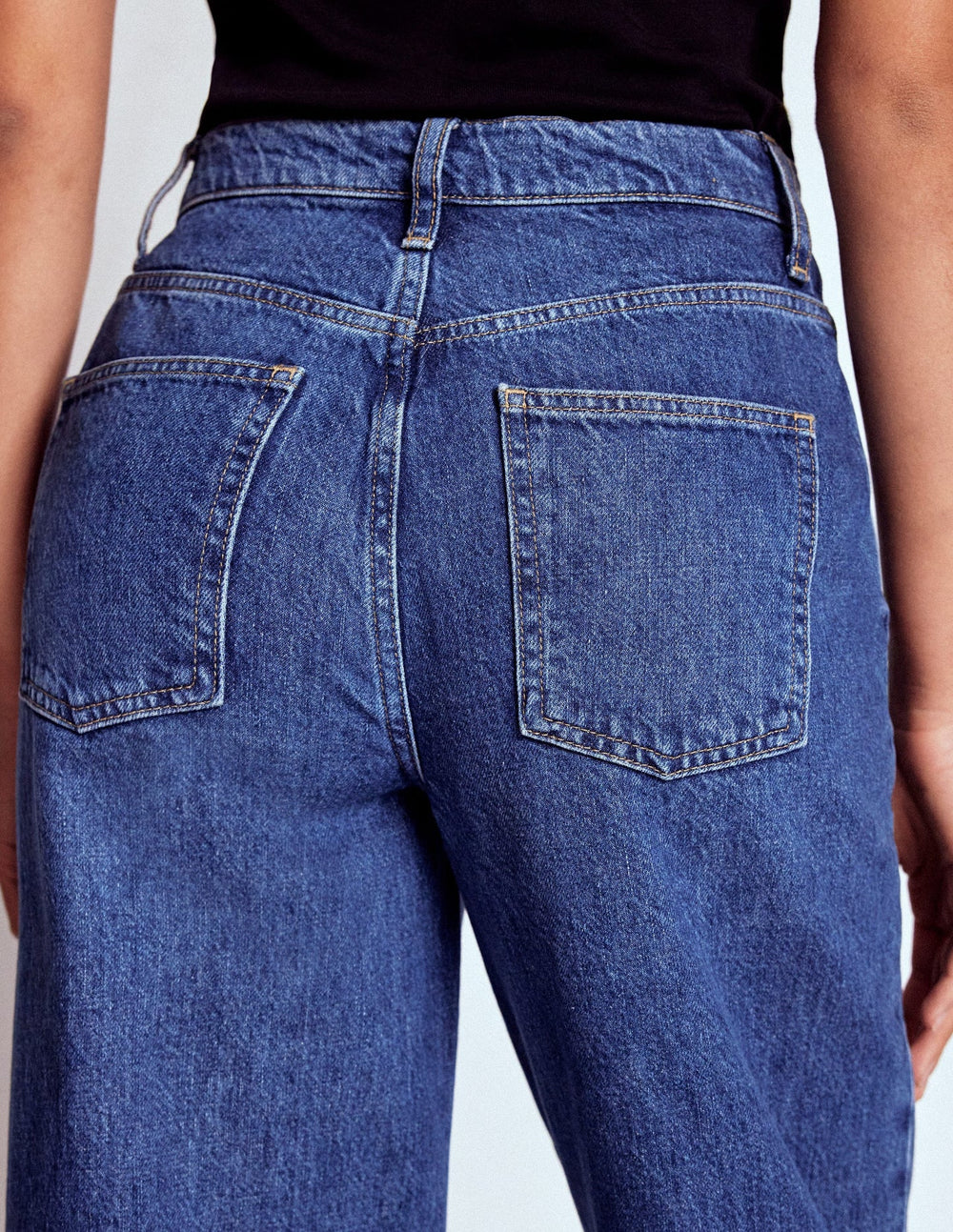 Boden Barrel Leg Jeans - Mid Vintage