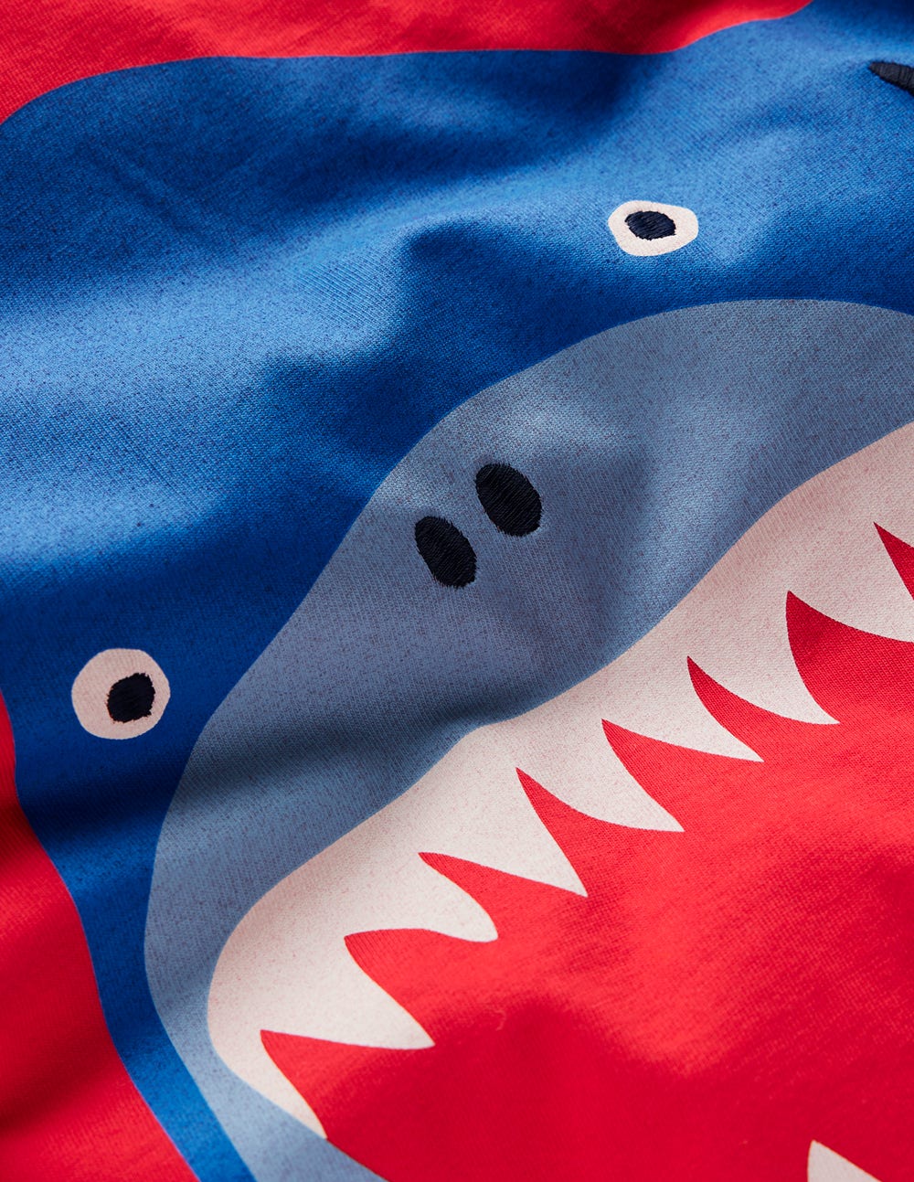 Boden Fun Graphic T-shirt - Strawberry Tart Shark