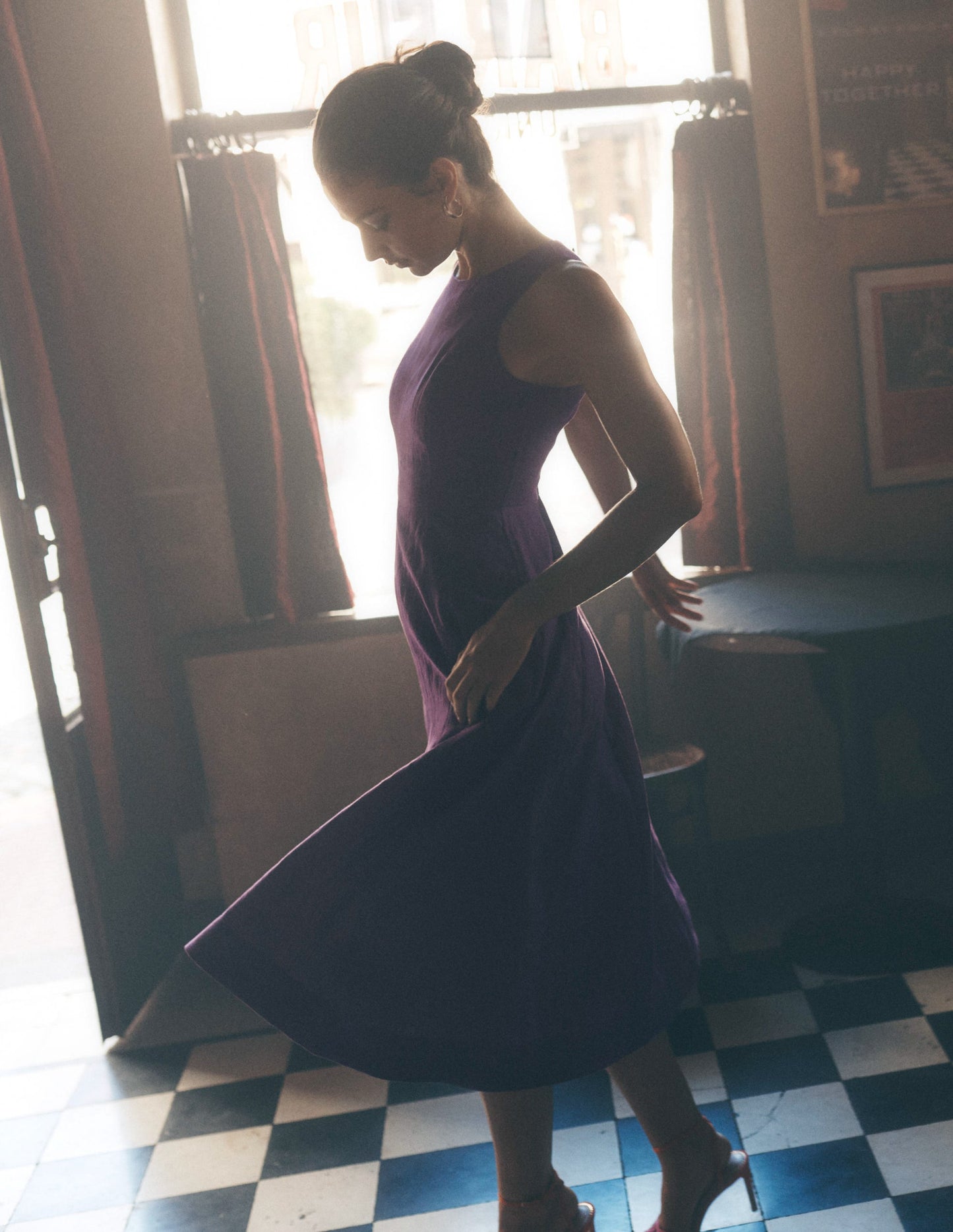 Boden Carla Linen Midi Dress - Royal Purple