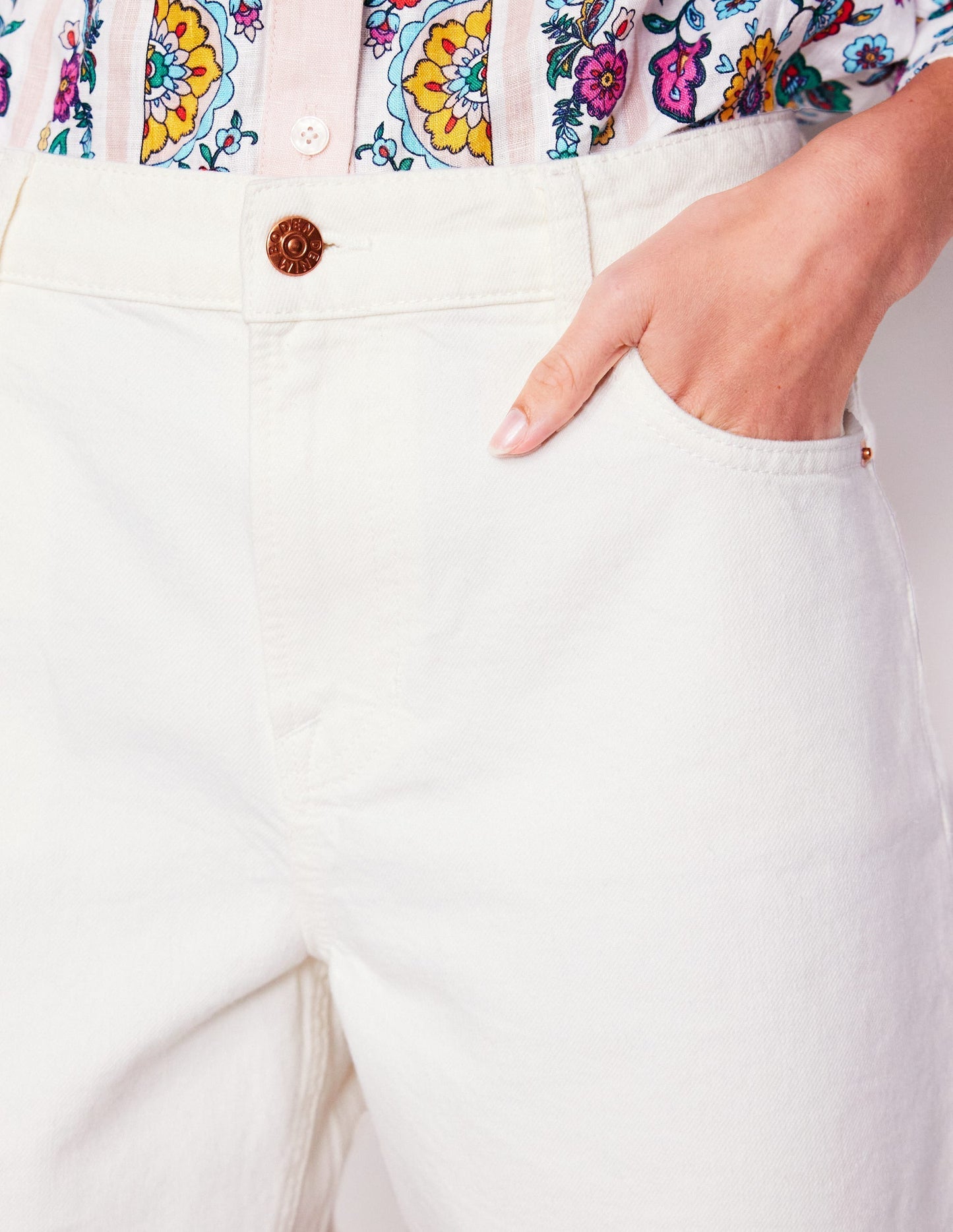 Boden Cut Off Denim Shorts - White