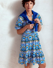 Boden Piper Short Jersey Dress - Kingfisher Blue, Freesia Stamp