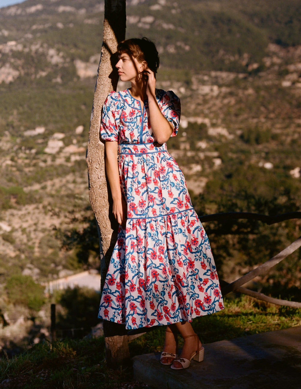 Boden Rhea Embroidered Midi Dress - Ivory, Foliage Trail
