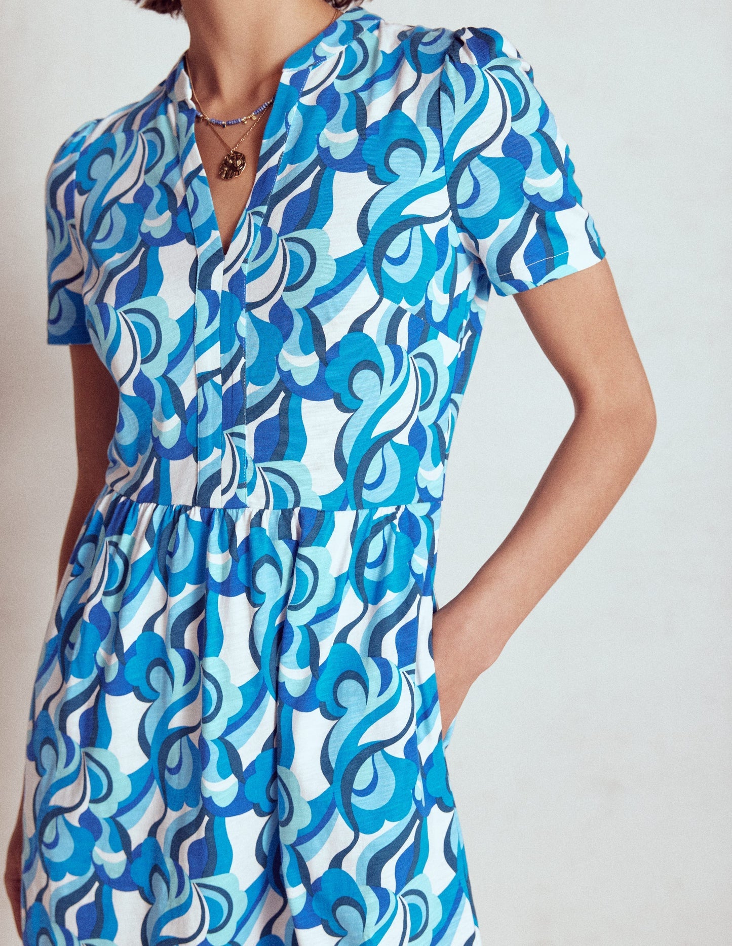 Boden Naomi Short Sleeve Dress - Blue, Abstract Swirl