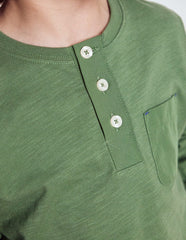 Boden Everyday Henley T-shirt - Newt Green