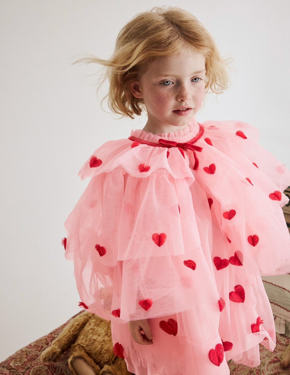 Boden Tulle Heart Cape - Chalk Pink Hearts