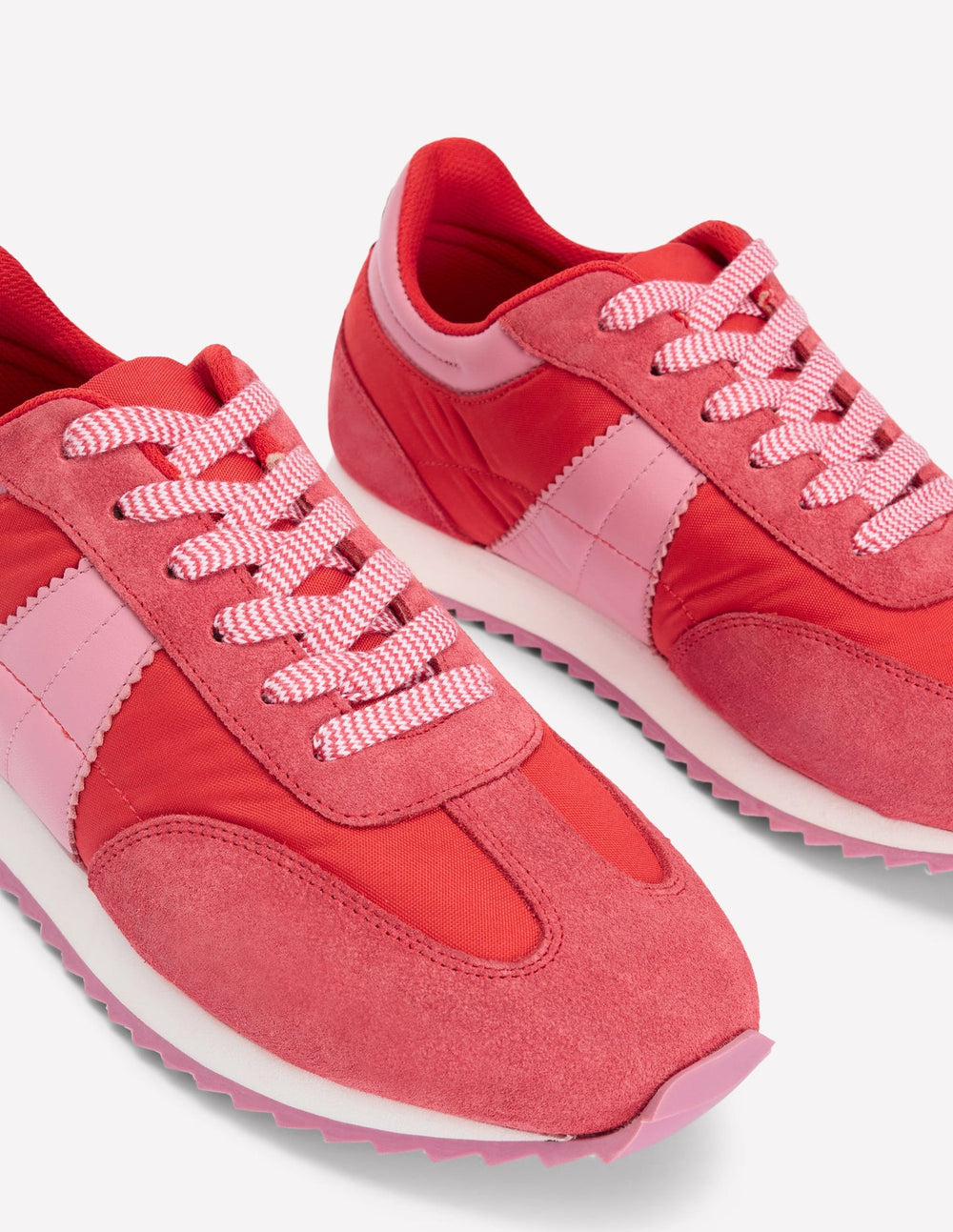 Boden Retro Runner Trainer - Red