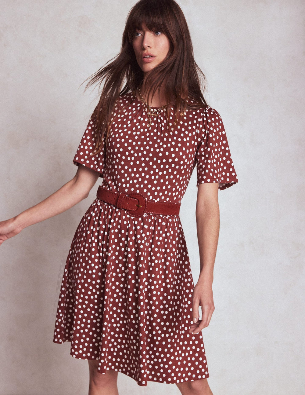 Boden Louisa Short Jersey Dress - Chestnut, Painted Dot