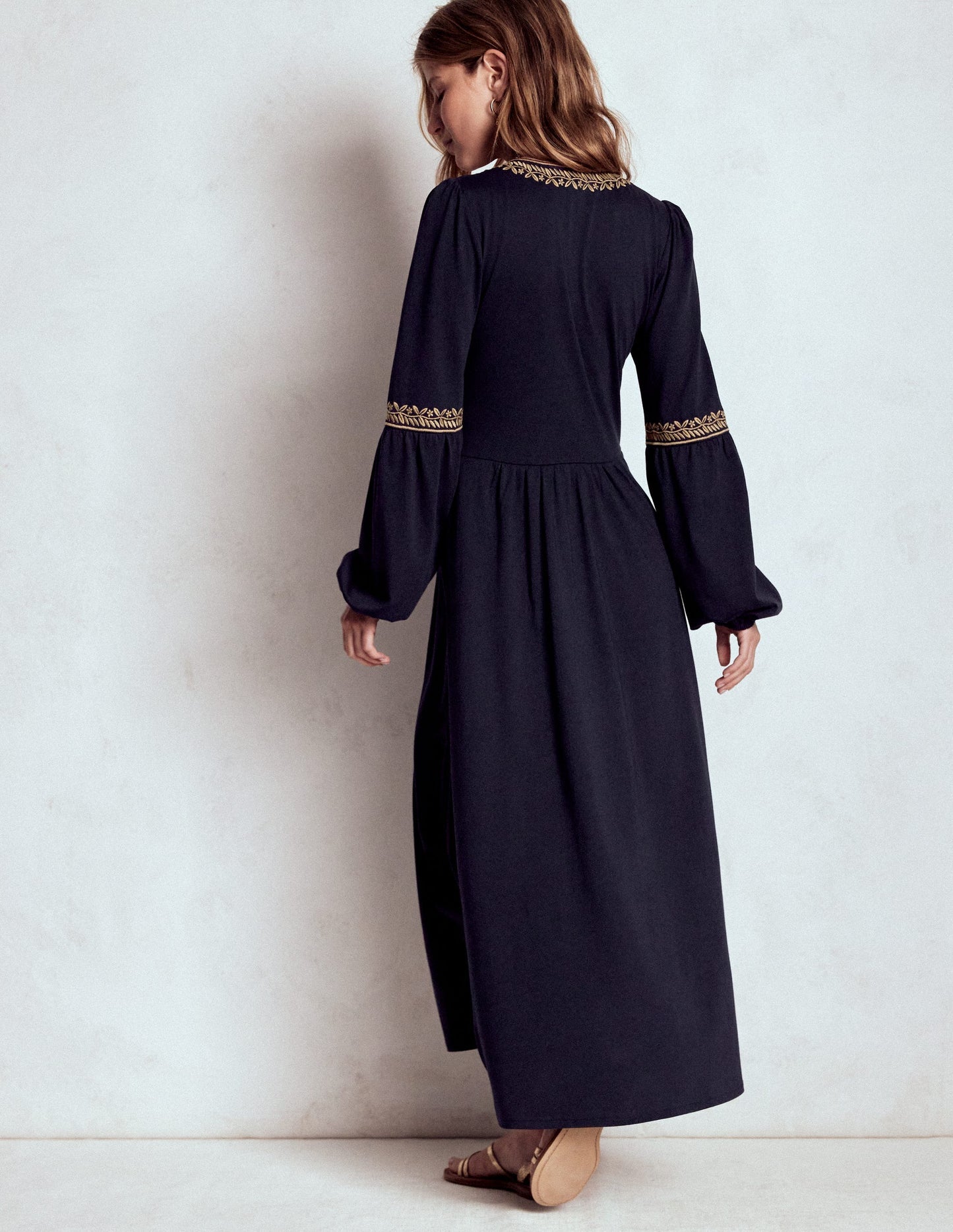 Boden V - Neck Blouson Midi Dress - Navy