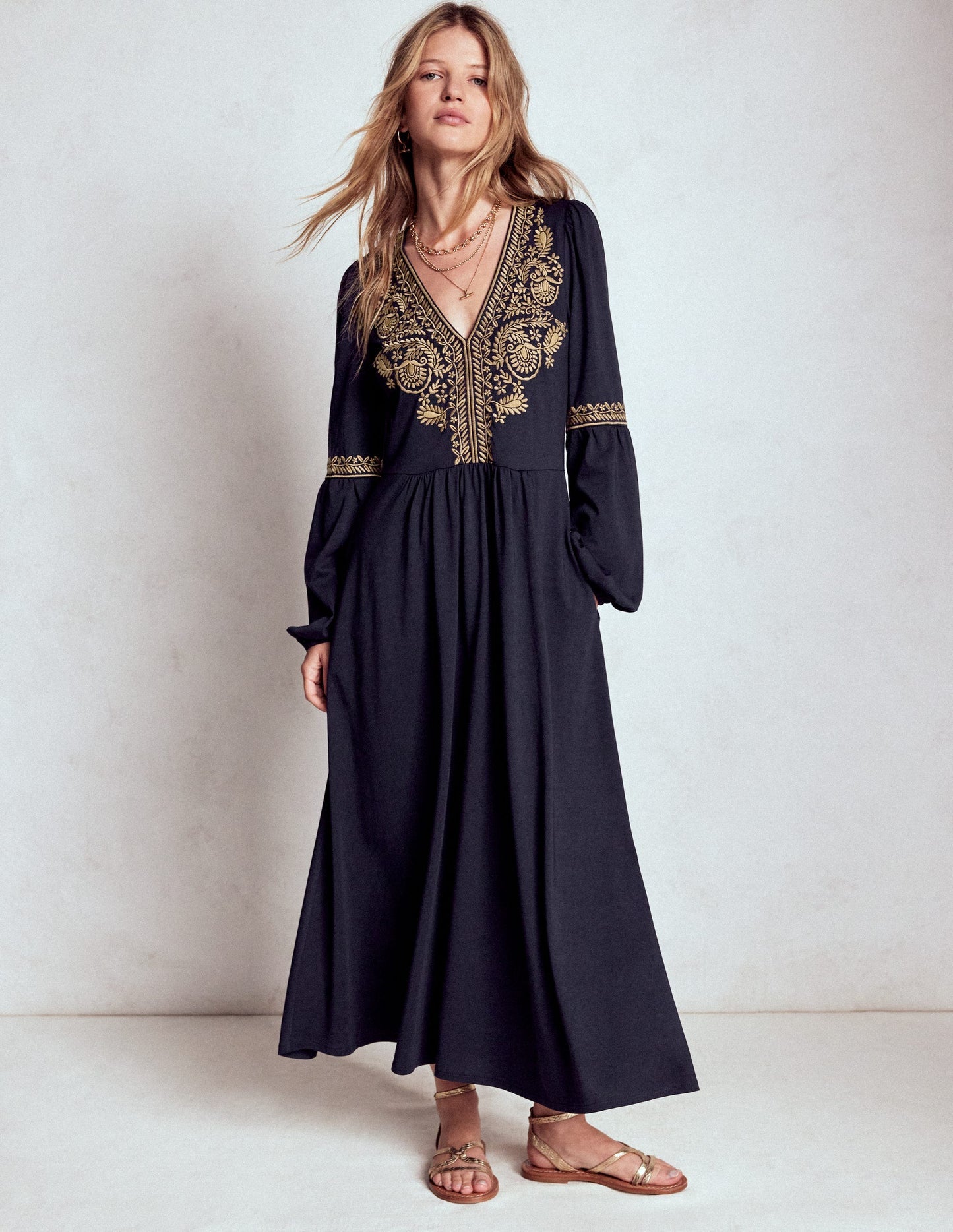 Boden V - Neck Blouson Midi Dress - Navy