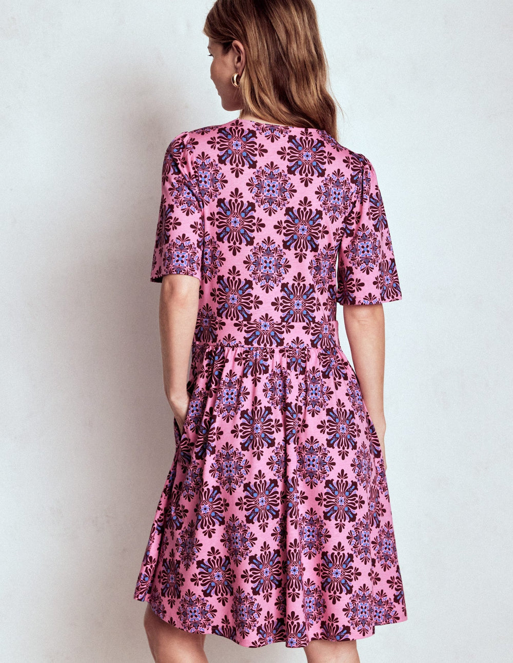 Boden Louisa Short Jersey Dress - Pink Lemonade, Bloom Mosaic