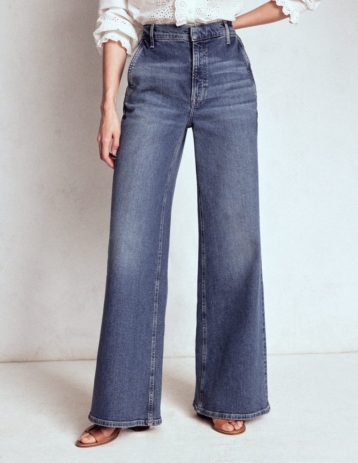 Boden High Rise Clean Wide Jeans - Mid Vintage