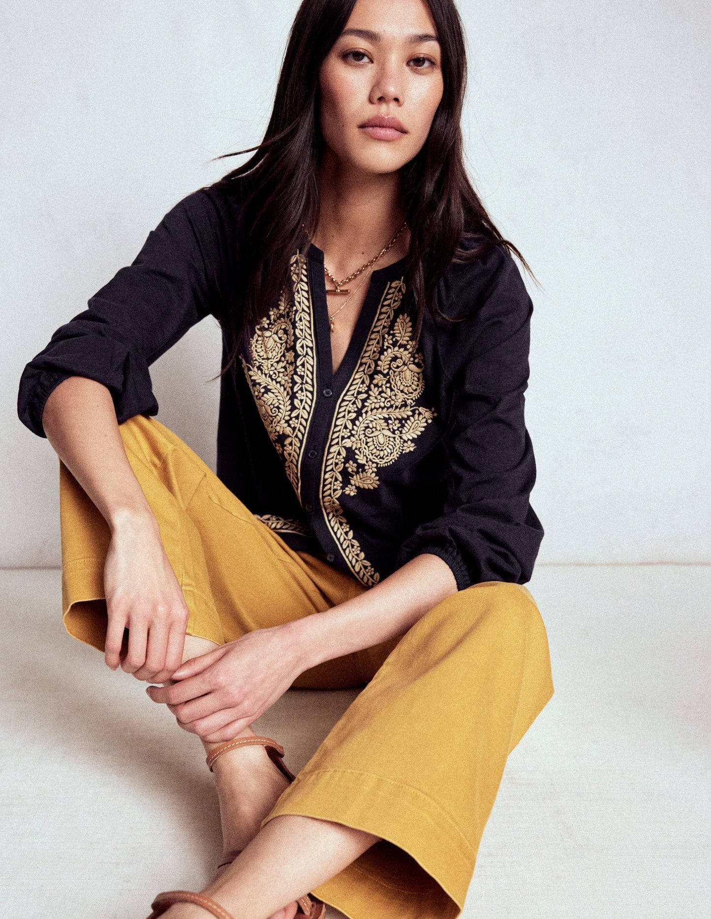 Boden Alma Embroidered Shirt - Navy