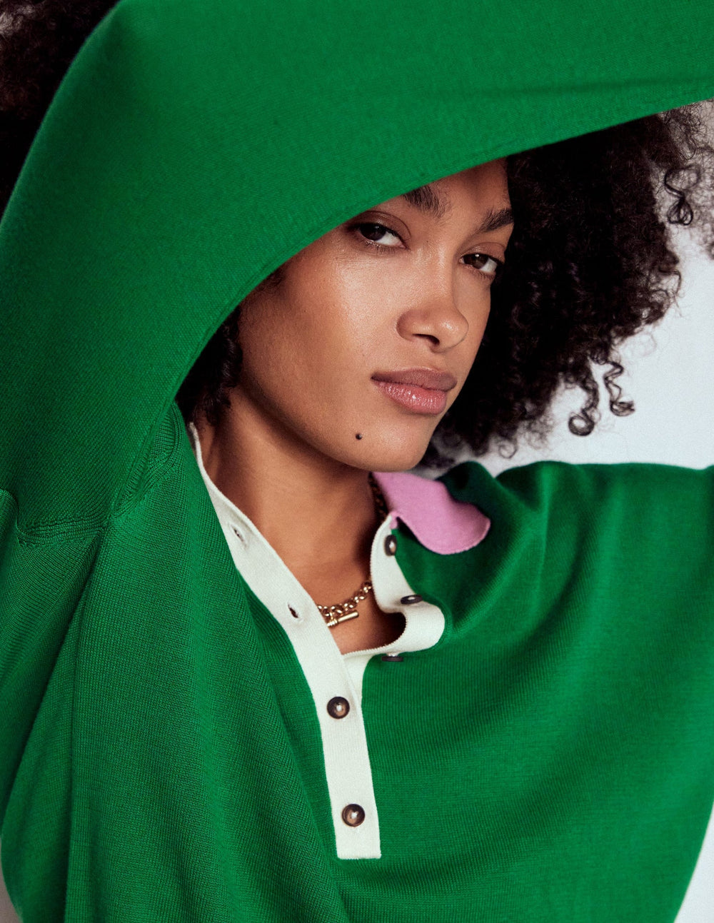 Boden Lara Relaxed Cotton Henley - Rich Emerald Colour Block