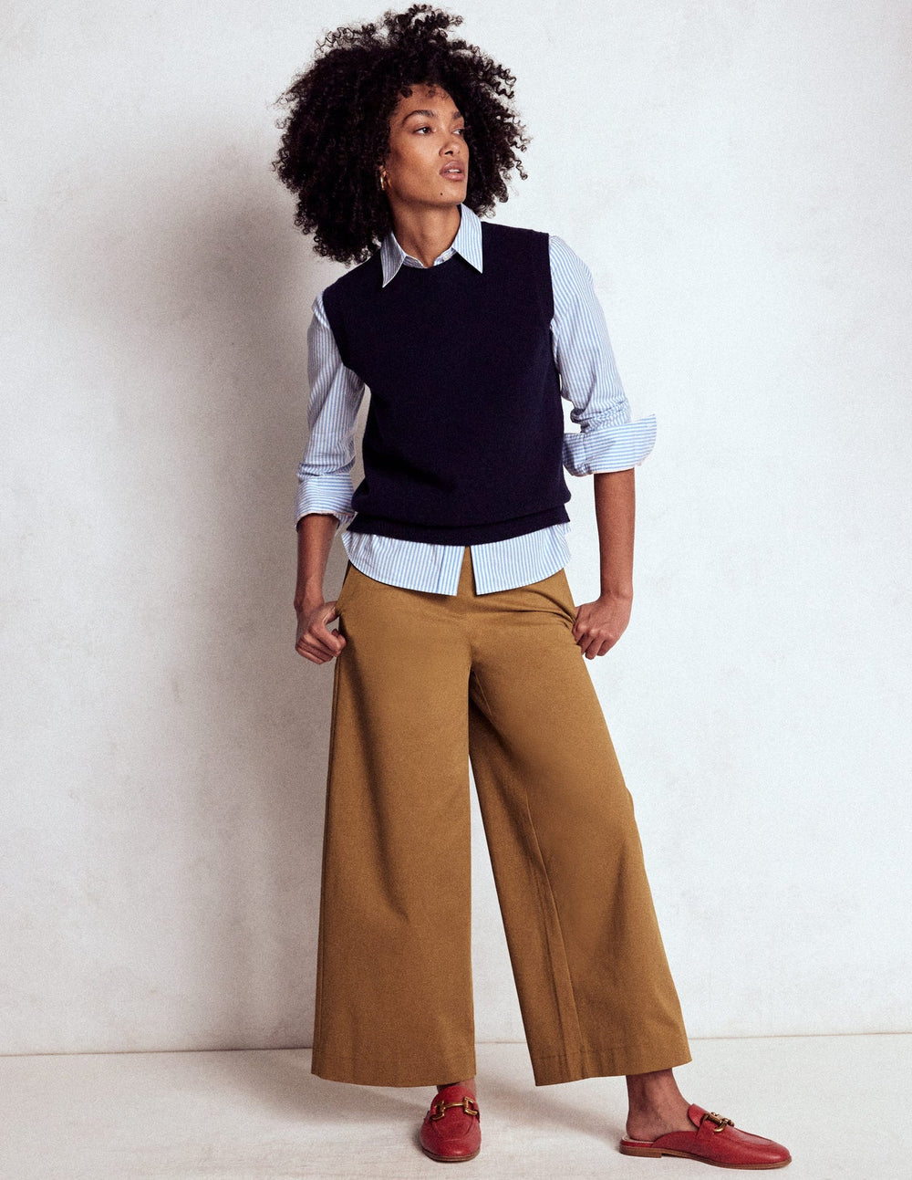 Boden Pull - on Cropped Pants - Hazelnut Brown