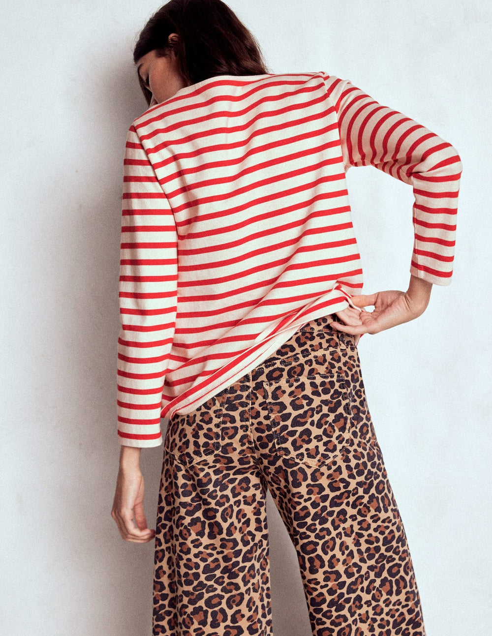 Boden Button Mariner Breton - Ivory and Brilliant Red