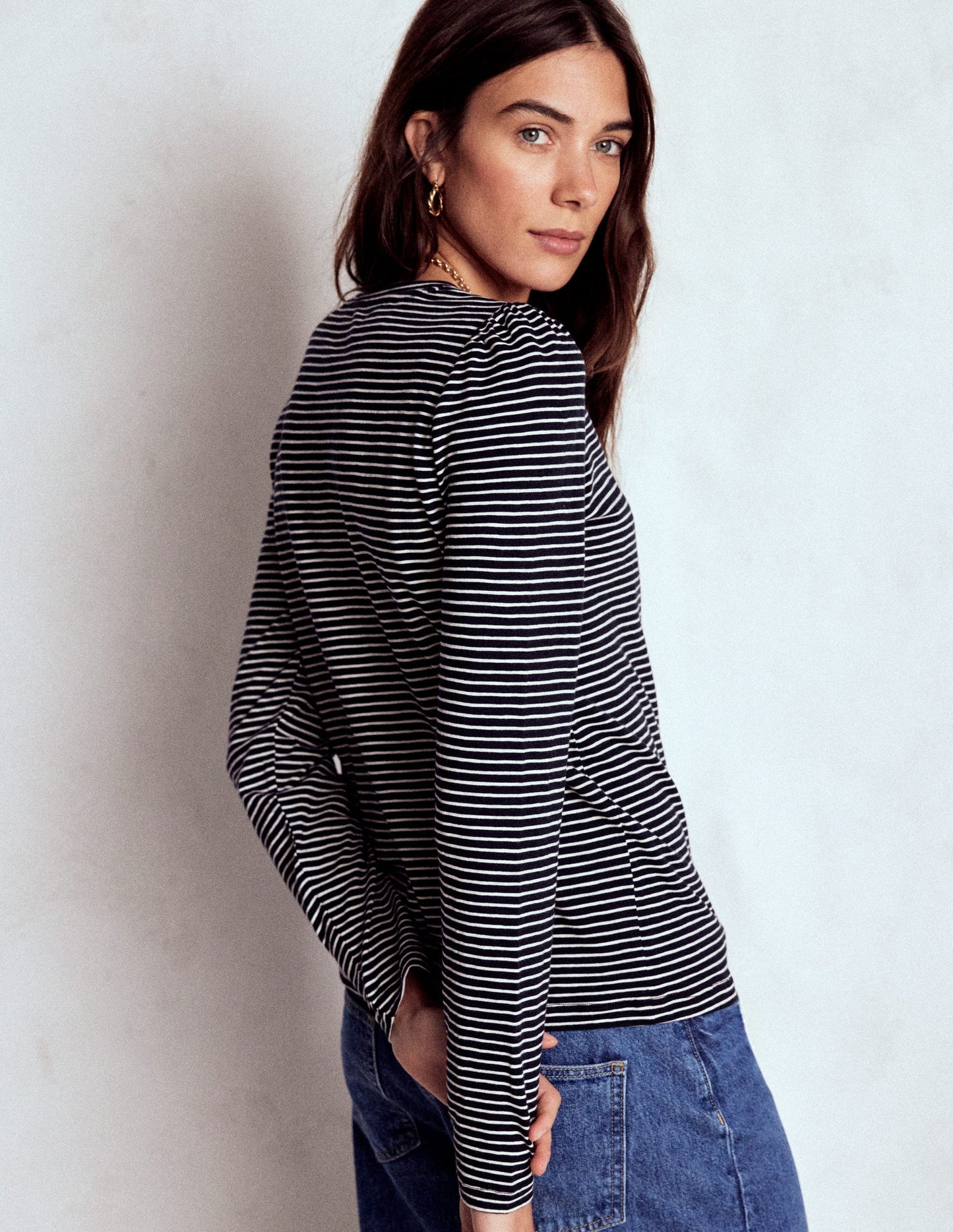 Boden Cotton Crew Long Sleeve Top - Navy, Ivory Stripe