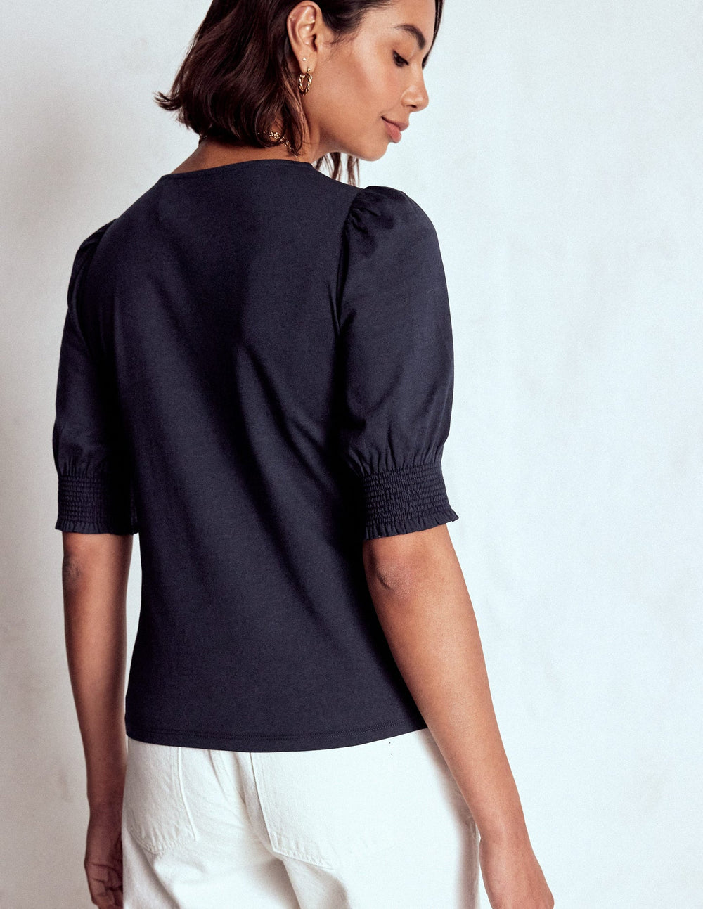 Boden Short Sleeve Smocked Cuff Top - Navy